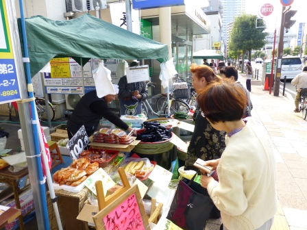 あこがれ市１００回記念抽選会開催